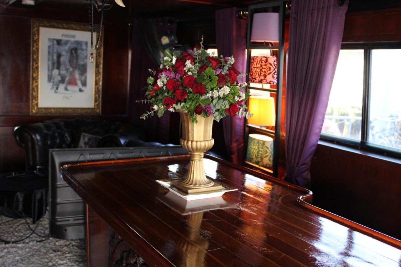 Sabai Sabai Liveaboard بانكوك المظهر الخارجي الصورة