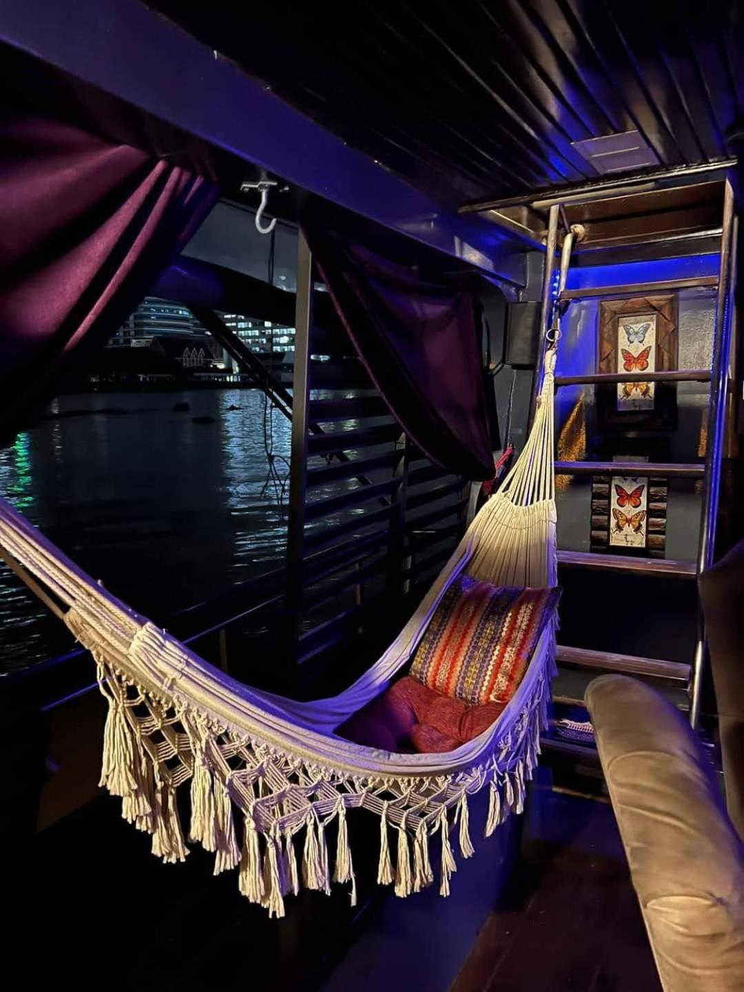 Sabai Sabai Liveaboard بانكوك المظهر الخارجي الصورة
