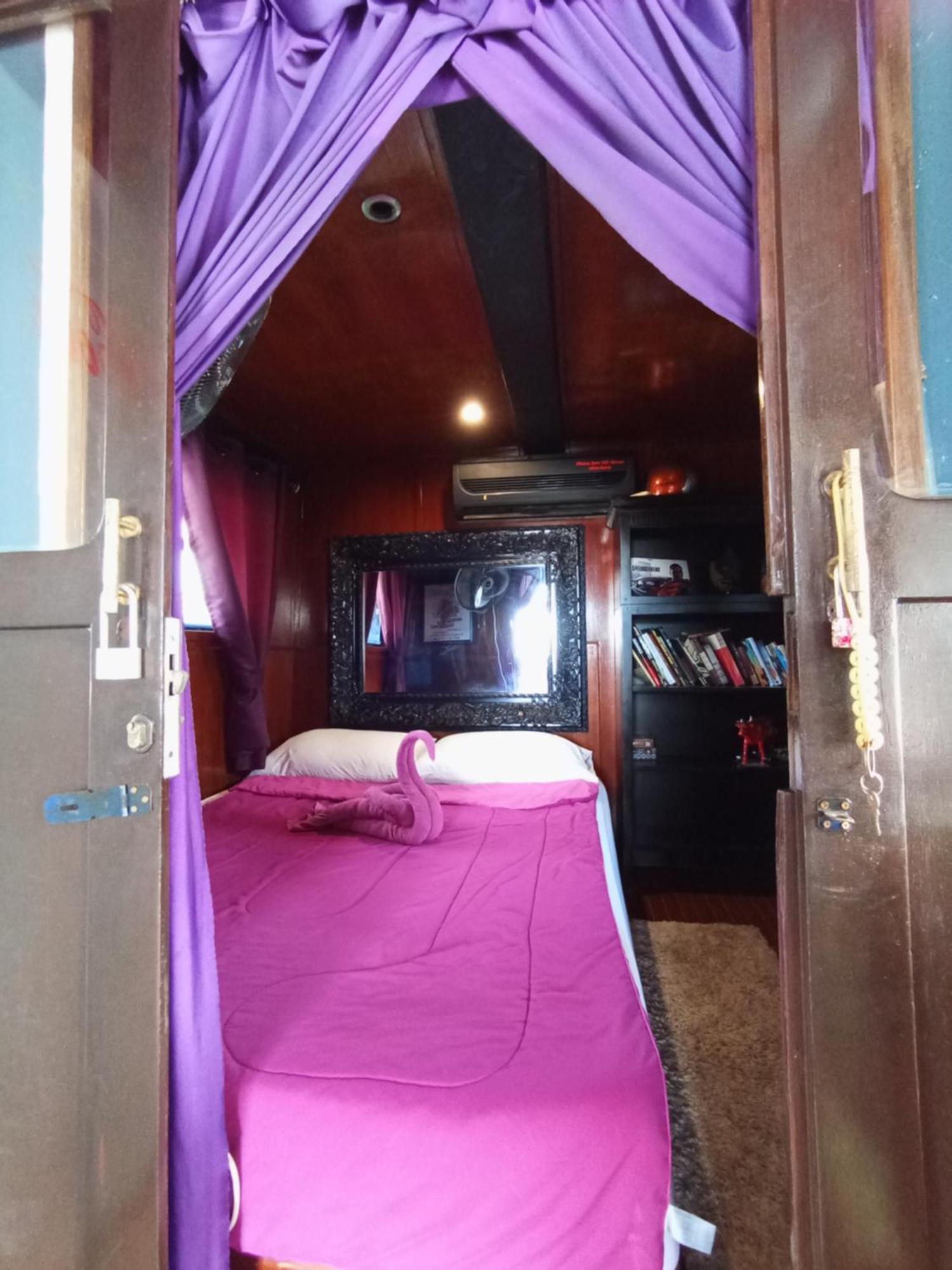 Sabai Sabai Liveaboard بانكوك المظهر الخارجي الصورة