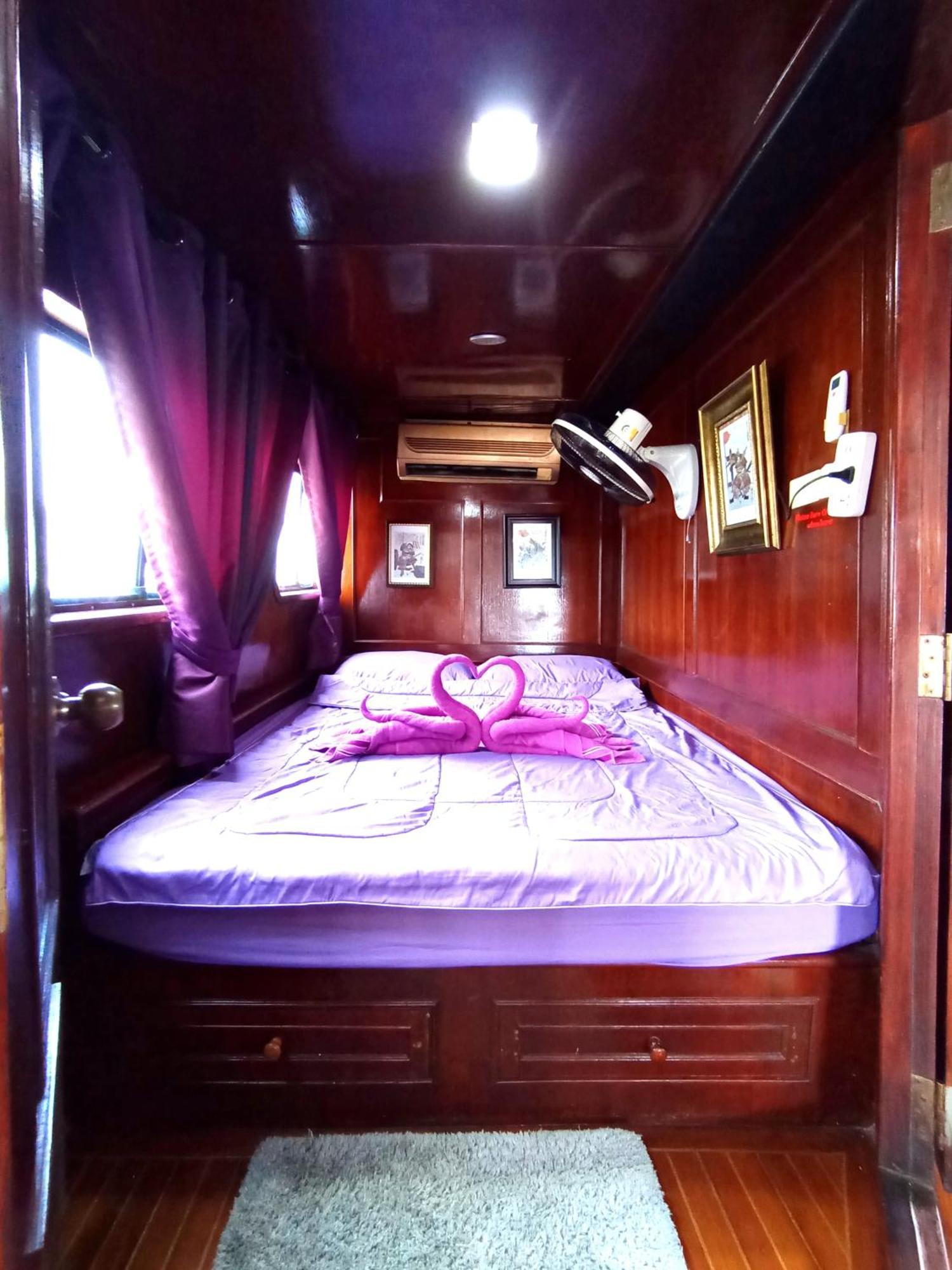 Sabai Sabai Liveaboard بانكوك المظهر الخارجي الصورة
